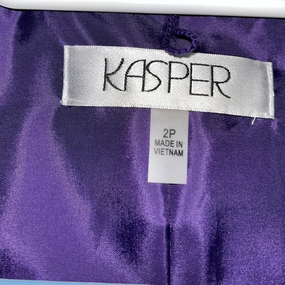 Kasper Women’s Purple Business Office Casual Blazer Jacket Size-2P - Picture 4 of 6